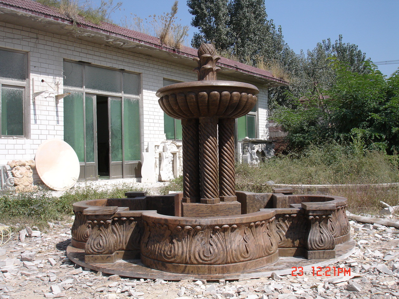 Large Marble Column Stone Water Fountain Outdoor Decoration