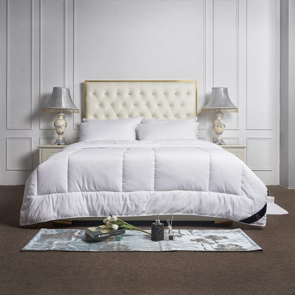 Buy cheap Home All Season Duvet Inner Three - Dimensional Quilt Hotel Customized Logo from wholesalers