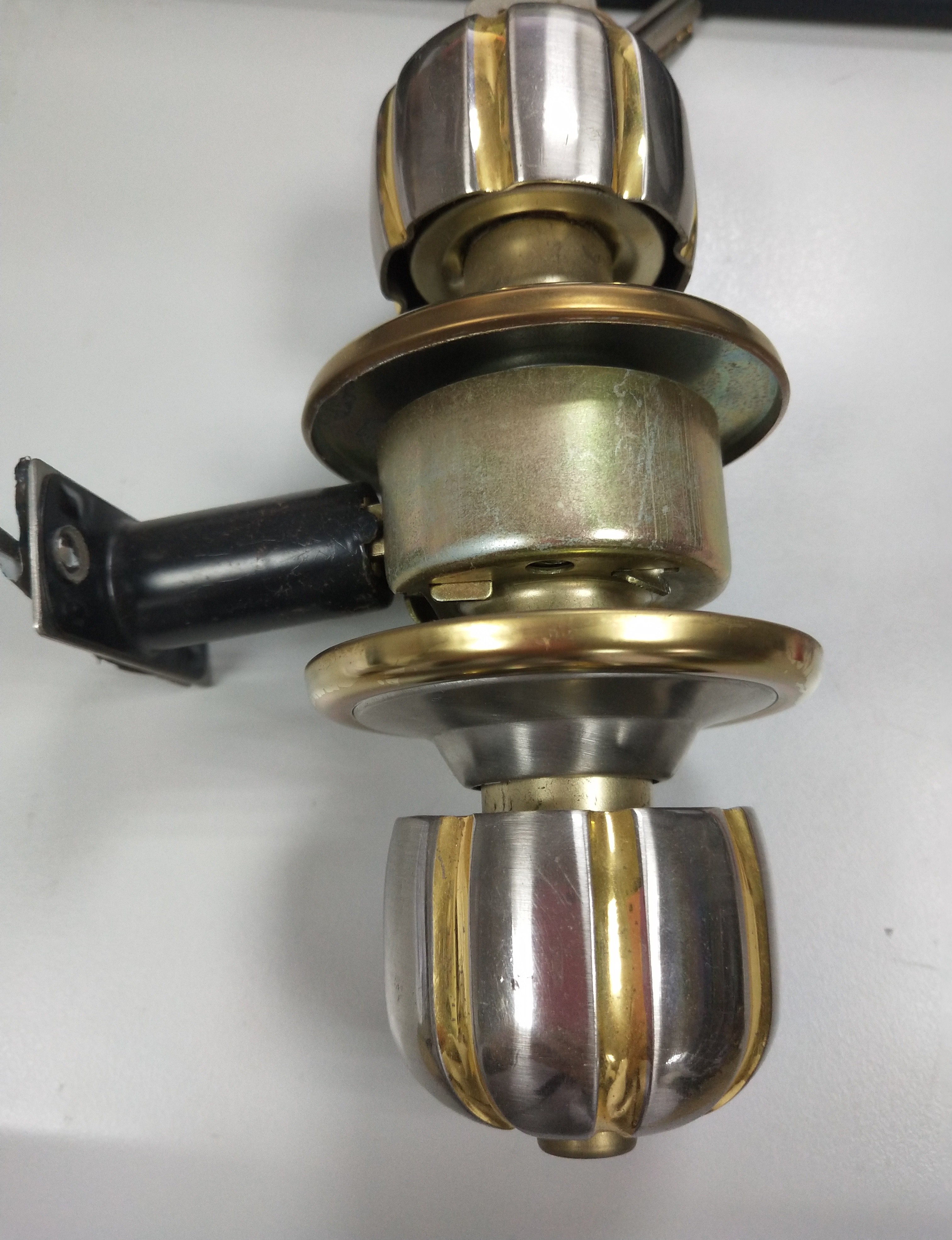 Furniture Round Key Lock Door Knob With Bar Lock Fashionable Appearance