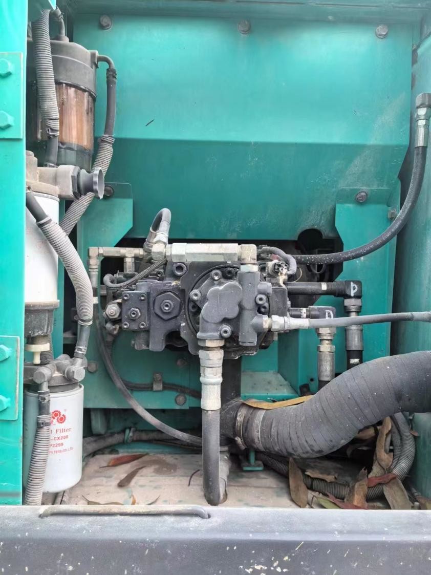 13 T Used Old Kobelco Excavator Kobelco Sk130 Excavators Bucket Capacity 0.52m3
