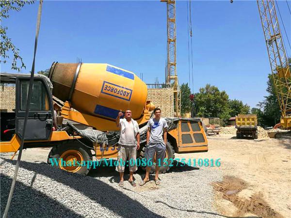 Buy cheap Hydraulic Concrete Construction Equipment Self Loading Mobile Concrete Mixer from wholesalers
