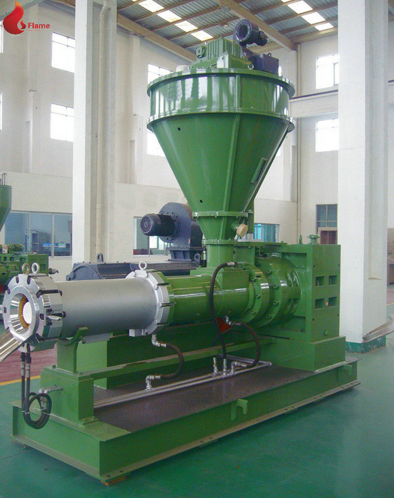 PRE Plastic Pelletizing Machine Durable Self - Cleaning For PVC Material