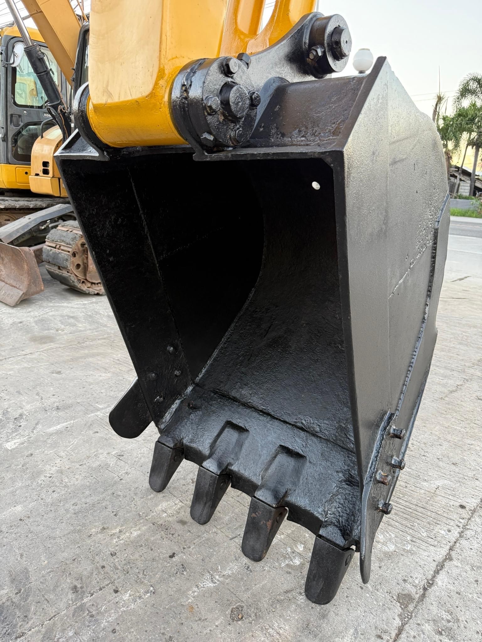 Used Second Hand Komatsu Pc120 Pc120-6E PC120-6EO 12 Ton Crawler Excavator
