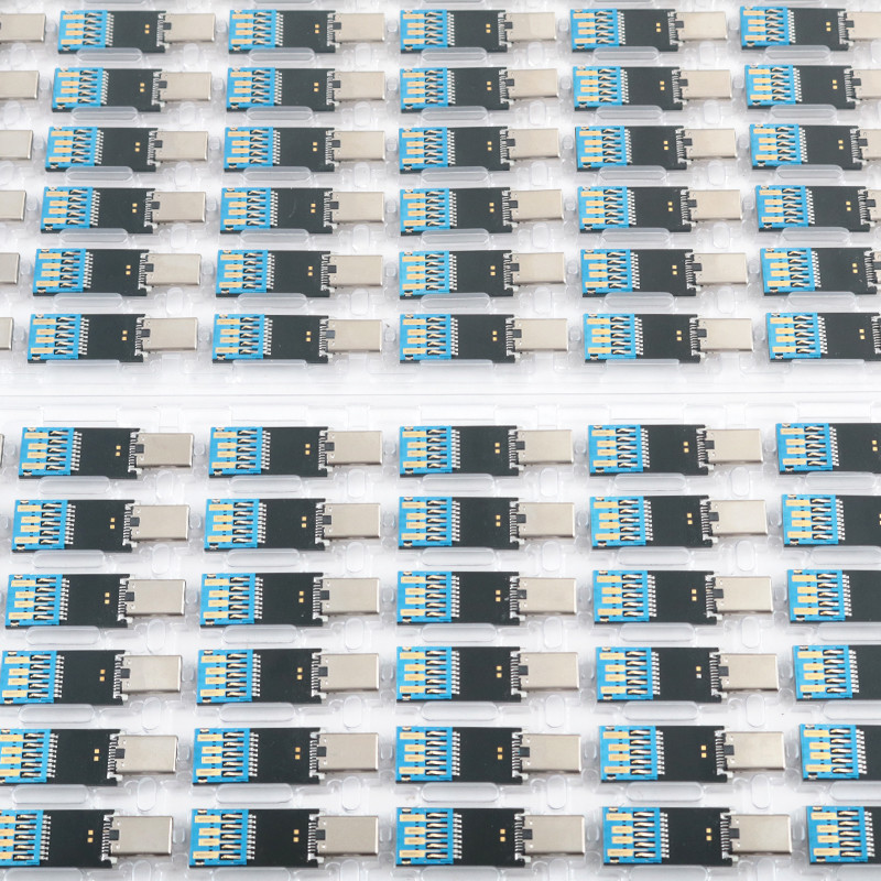 Grade A Full Memory Black USB Flash Chip with Up To 200MB/s Transfer Speed