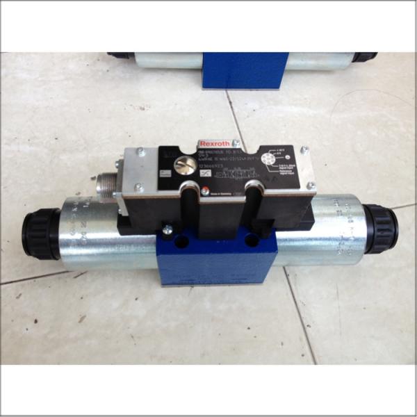 Rexroth Direction Valve 4WRAE10W60-22/G24K31/F1V Connector 7-Pole (6 + PE)