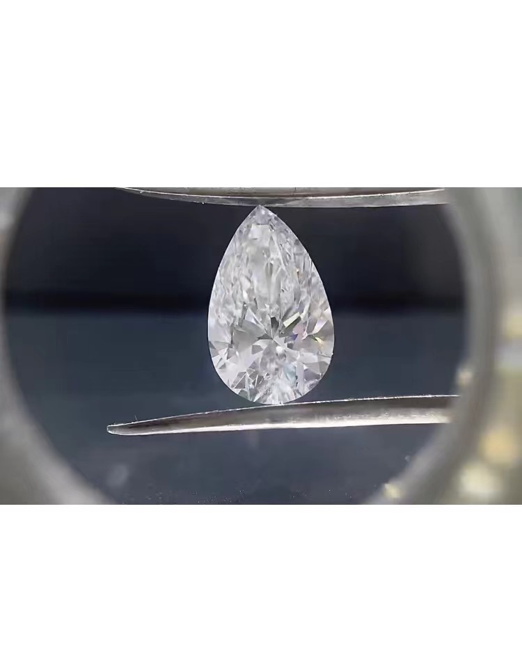 Pear Shape Lab Created Diamonds Cultivated CVD Diamonds Pass The Test No Bow Tie