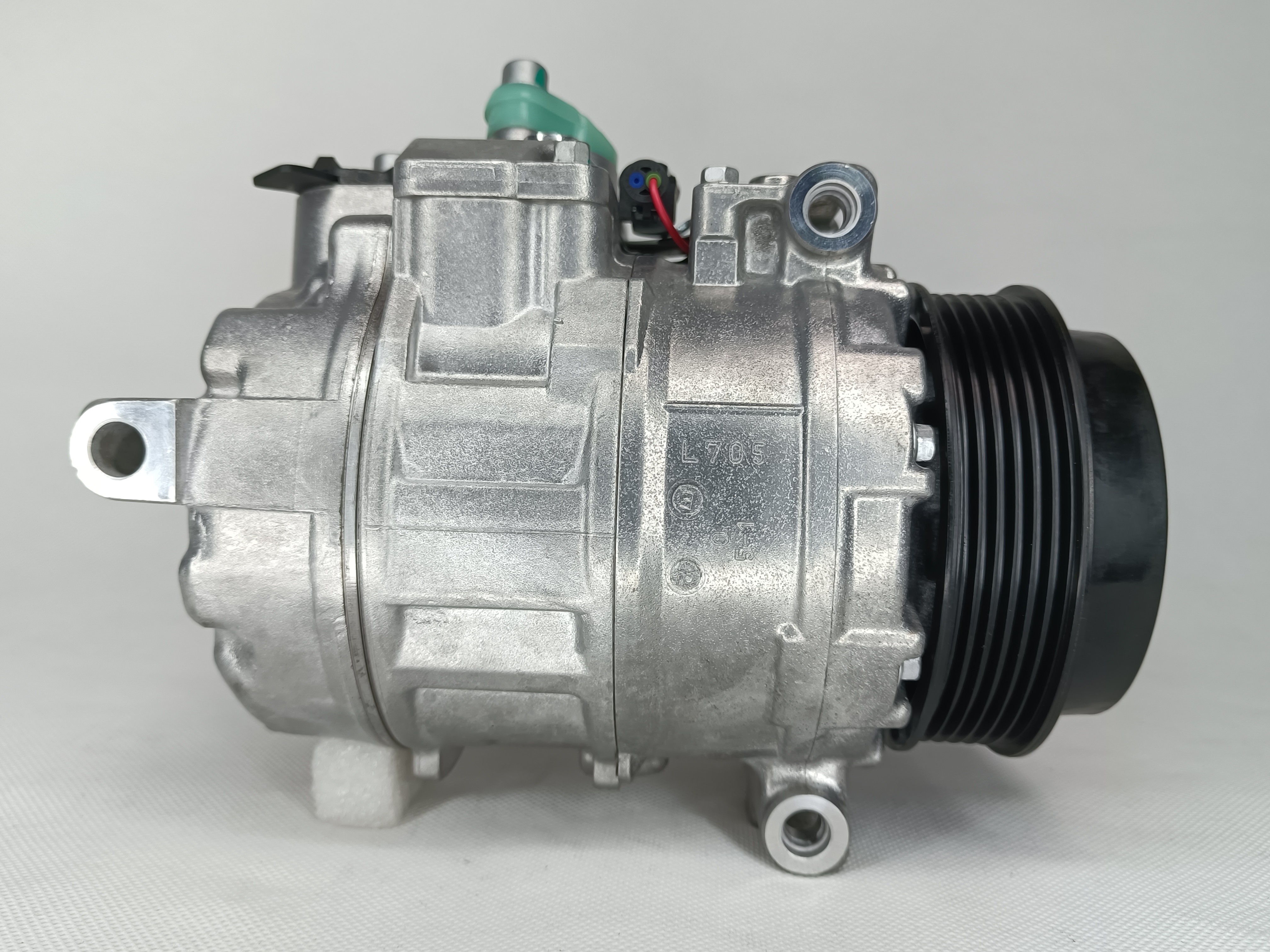 Auto Ac Conditioning Compressor For Benz R300 W251 0002307511