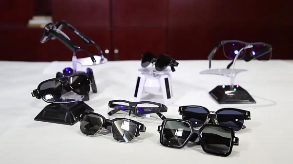 Design cheapest Dimming Switchable Remote Frame Smart Glasses BT Sunglasses New