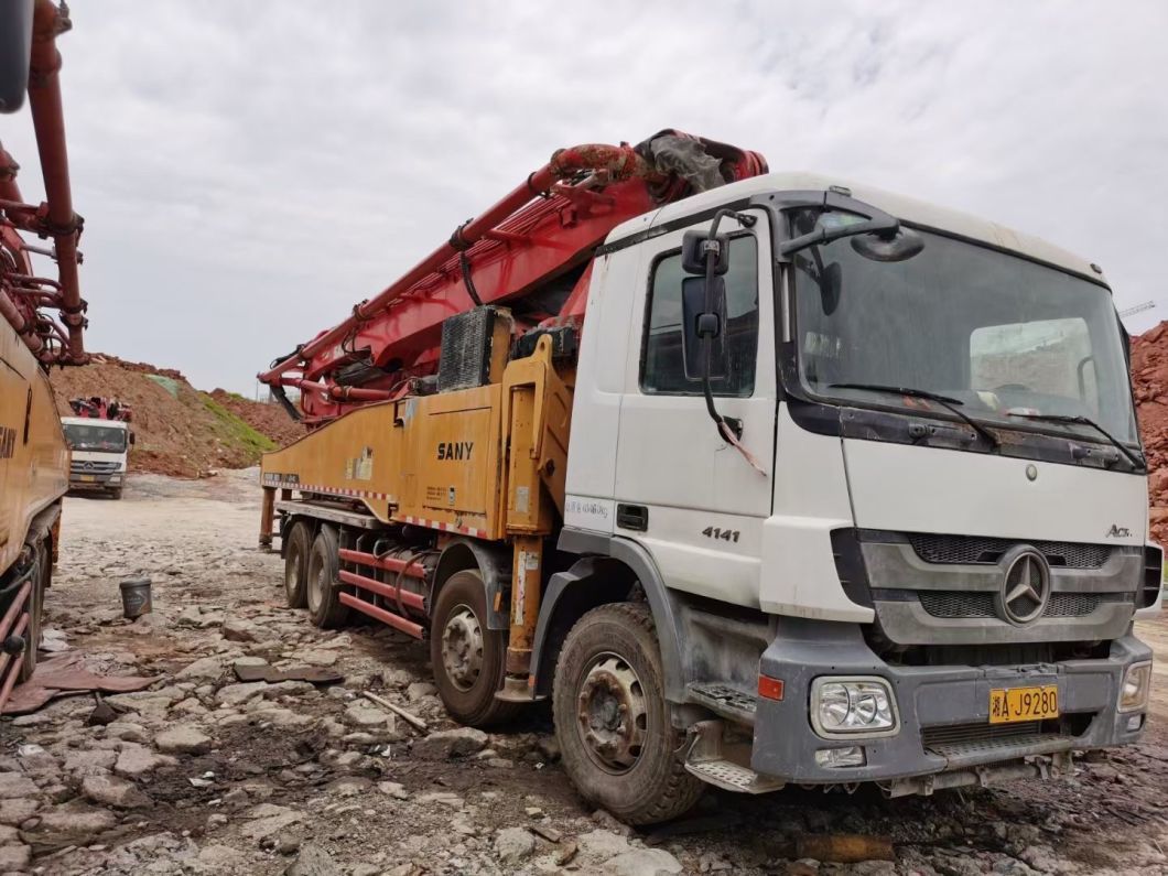 56m Second Hand Concrete Pump with Mercedes Benz Chassis