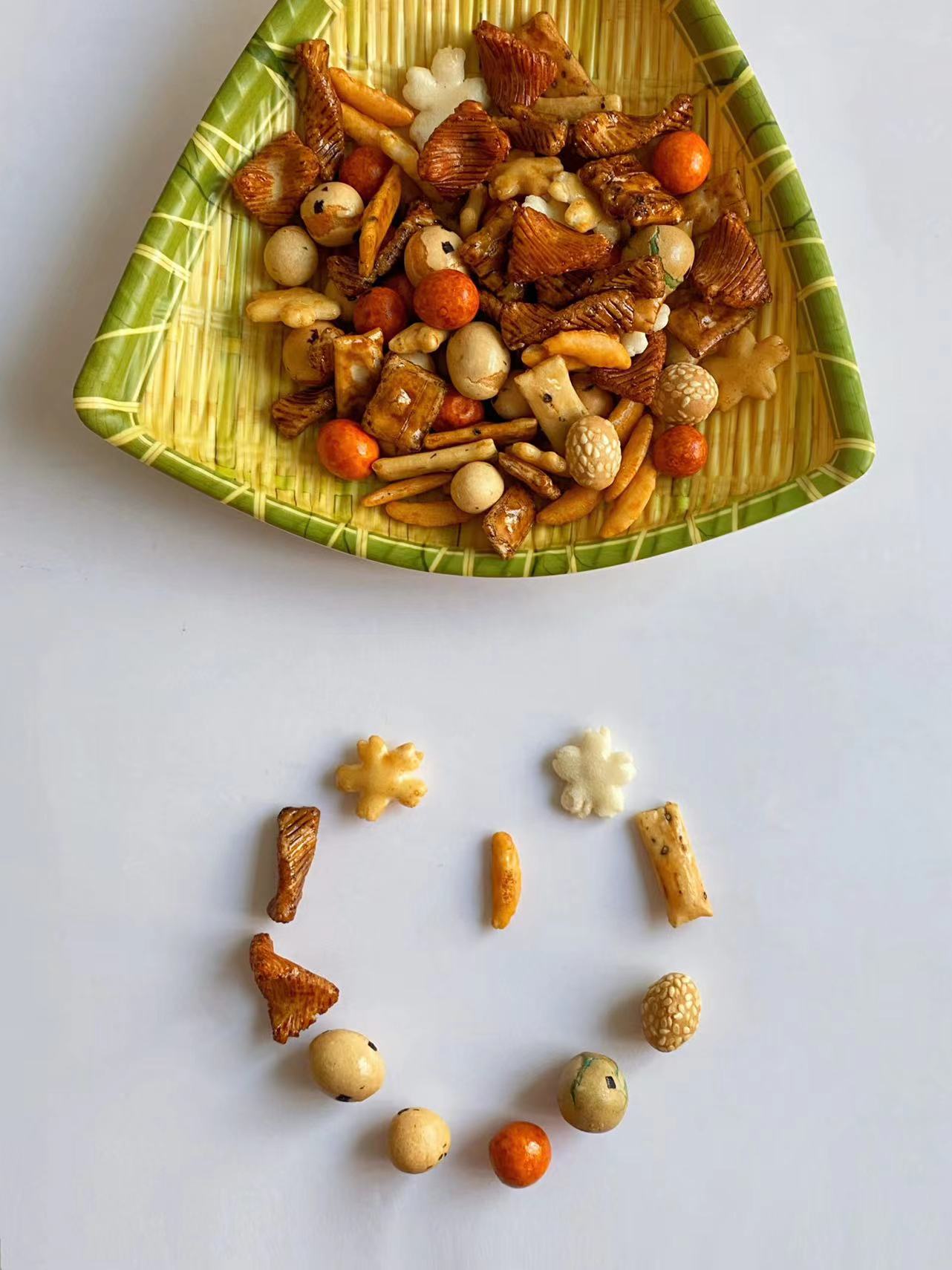 snack saludable de cereales galletas de arroz japonesas