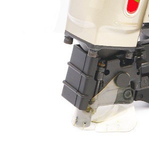 15&deg; Air Coil Nailer Pneumatic Nail Gun for Flat Wire Welded Coil Nail 55mm
