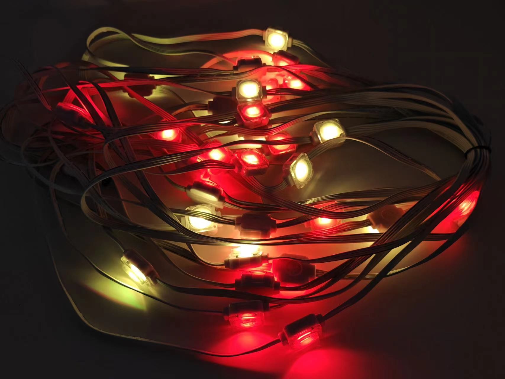 IP67 Outdoor Exterior Eave Lights Holiday PC Body RGB Pixel Light For House Exterior