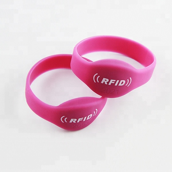 Waterproof Silicone RFID NFC Bracelet 213 Weatherproof OEM