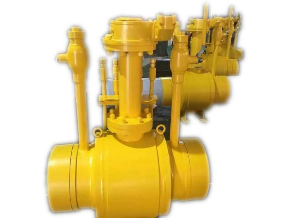 Buy cheap API 6D Reduce Bore Gear operation Ball Valve Full Welded PN16 - PN25 Pressure from wholesalers