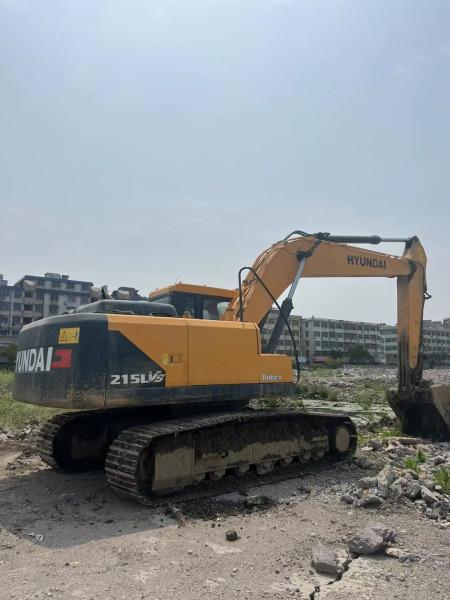215VS Tracked Used Hyundai Excavators Earthmoving 21T Digger Used Wheel