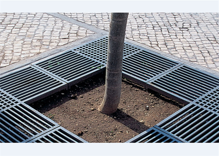 Black Tree Cast Iron Manhole Cover Corrosion Resistance Easily Assembled