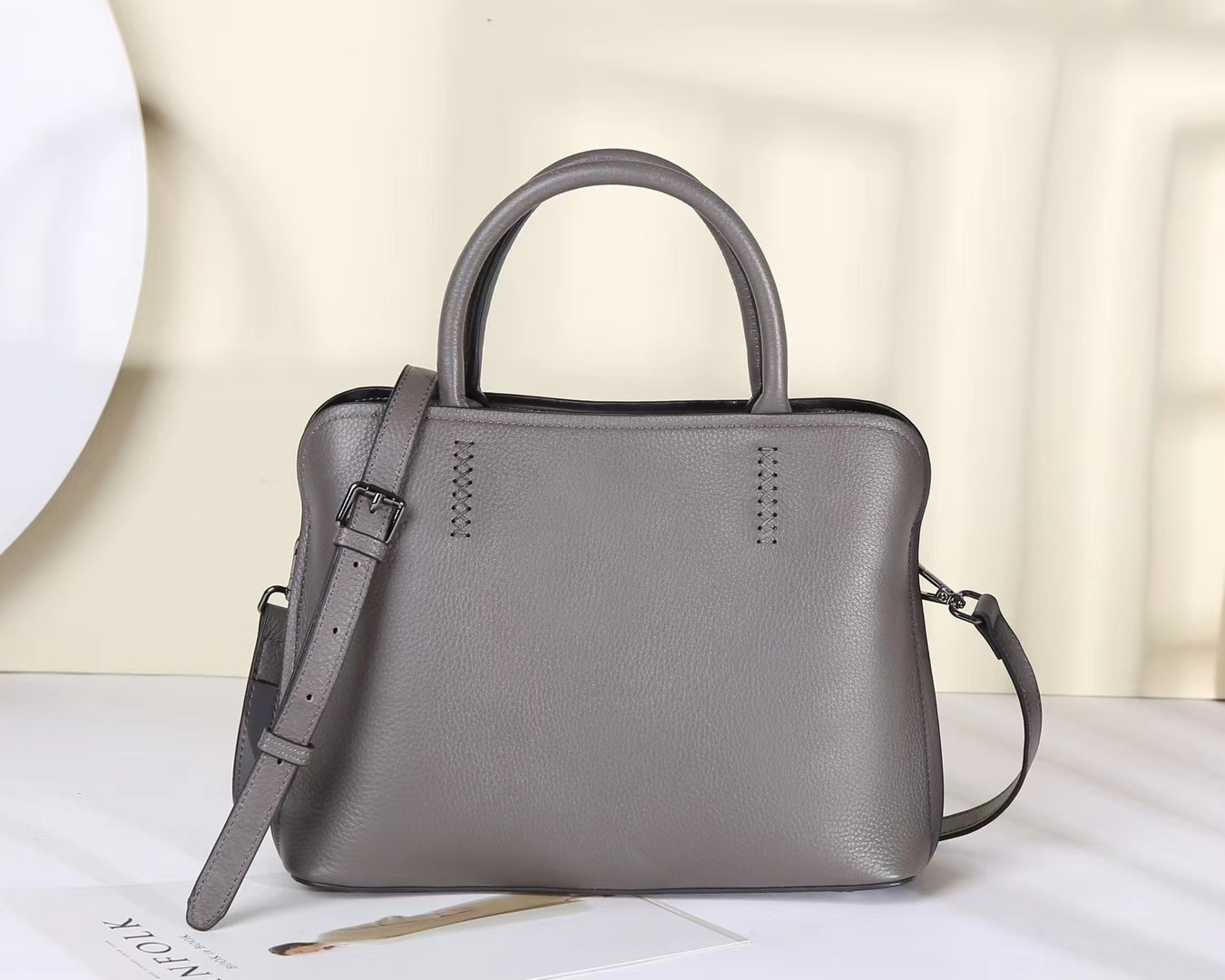 First Layer Cowhide Leather Tote Handbags With Shoulder Strap