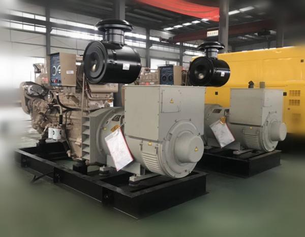 Cummins KTA19-DM engine 300kw marine diesel generator set offshore ship deck