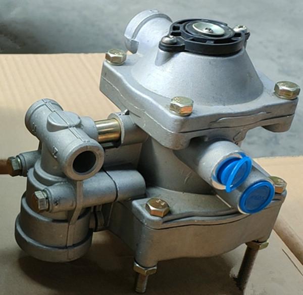 Buy cheap CAMC Trailer Brake Valve Assy Truck Spare Parts 3522ADQ-010 from wholesalers