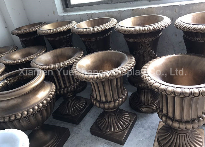 Custom Design Fiberglass Resin Statues Store Decorative Brown Fiberglass Flower Pots