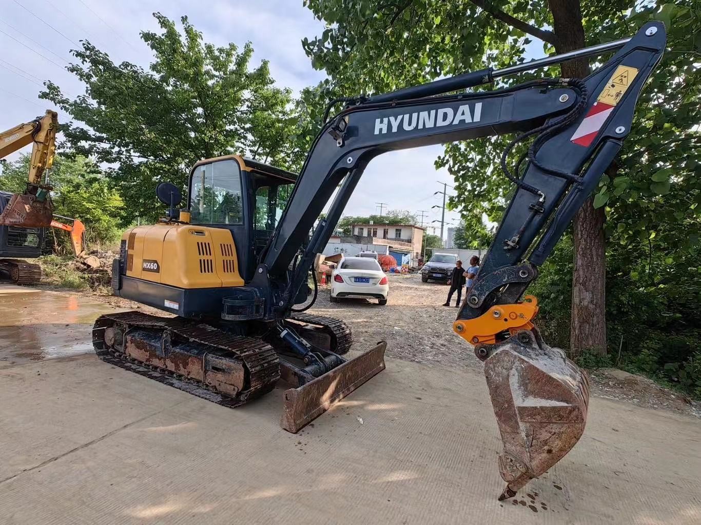 Mini Tracked Used Hyundai Excavator Hyundai HX60 Escavadora
