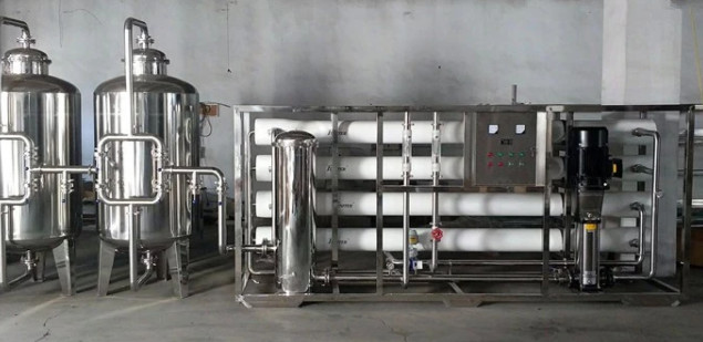 20L Mineral Water Treatment System Small Commercial Reverse Osmosis Water Filtration System