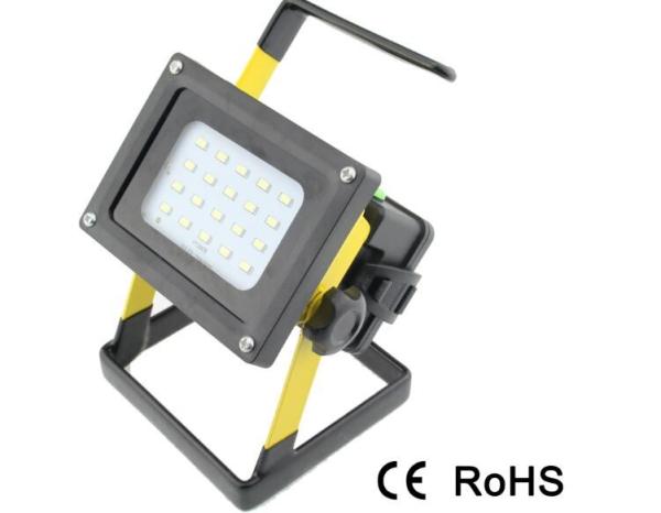 Quality Outdoor Rechargeable LED Flood Light Project Lamp , 20W Rechargeable Led Floodlight for sale