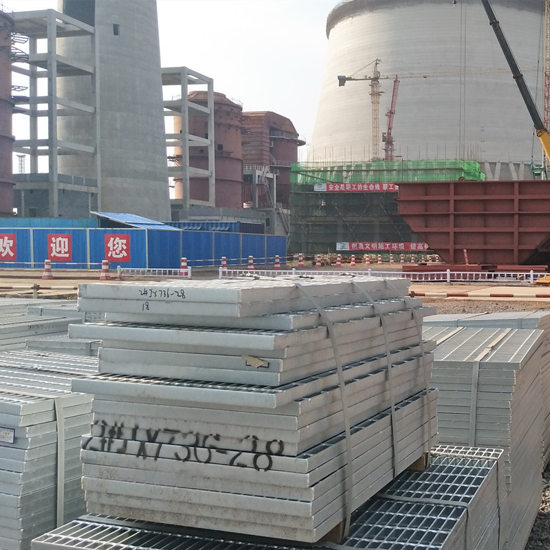 Pressure Welded Serrated Steel Grating Heavy Duty Drainage And Ventilation Solution