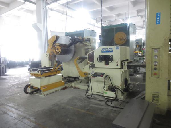 Buy cheap RUIHUI Nc Leveller Feeder Mechanical Stamping Peripheral Equipment from wholesalers