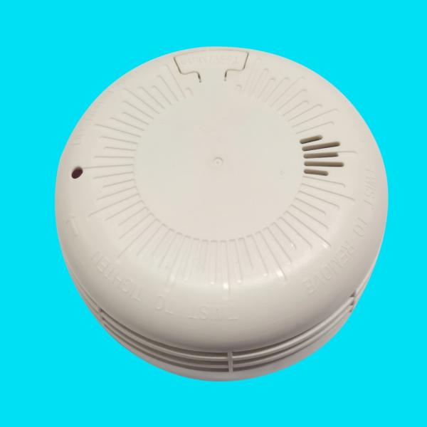 Buy cheap ODM 9V Battery Operated Smoke Alarm Detector In Garage from wholesalers