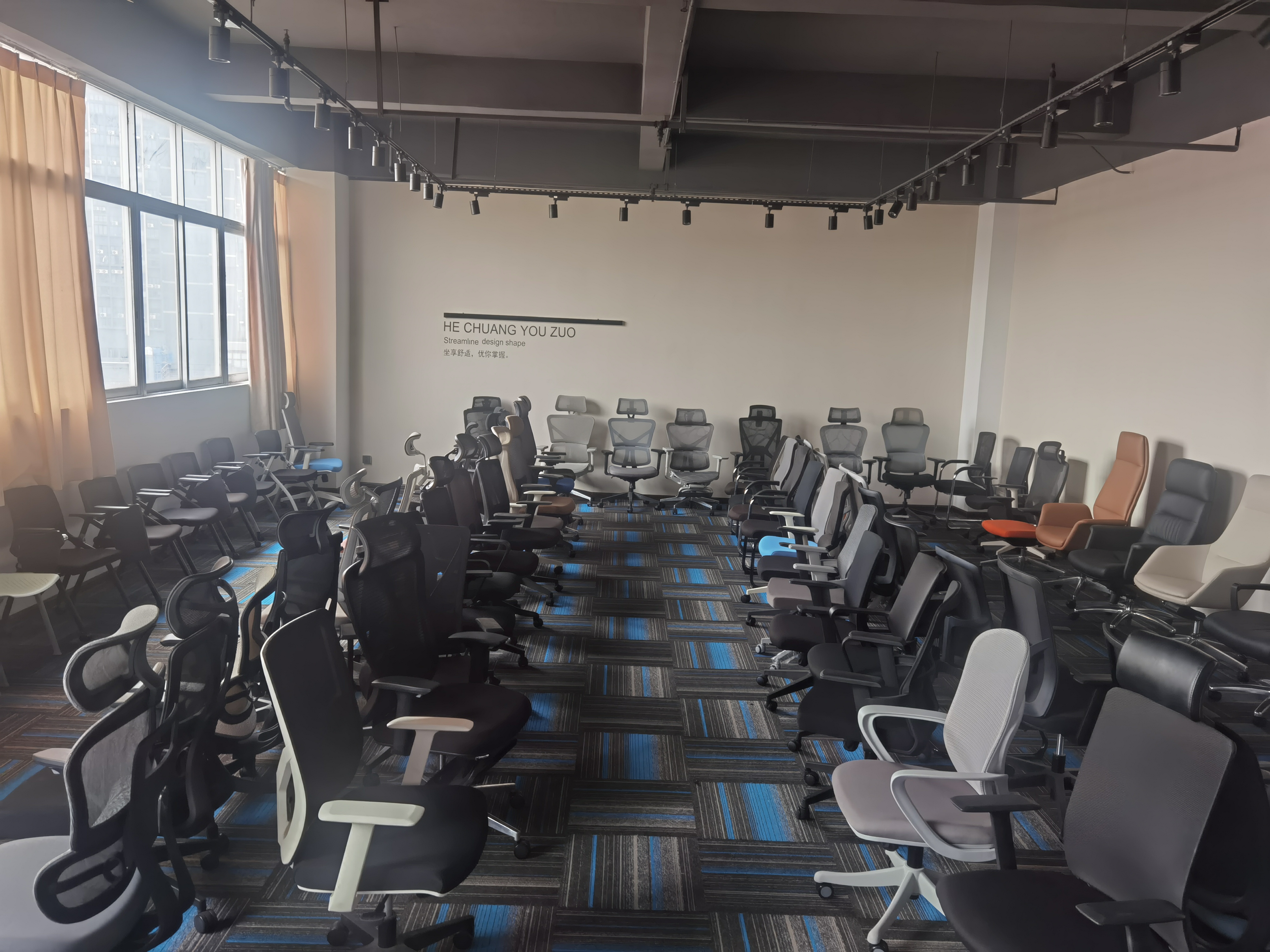 Full Mesh Boss Chair with Donati Mechanism Luxury Modern Office Furniture Pass BIFMA Test