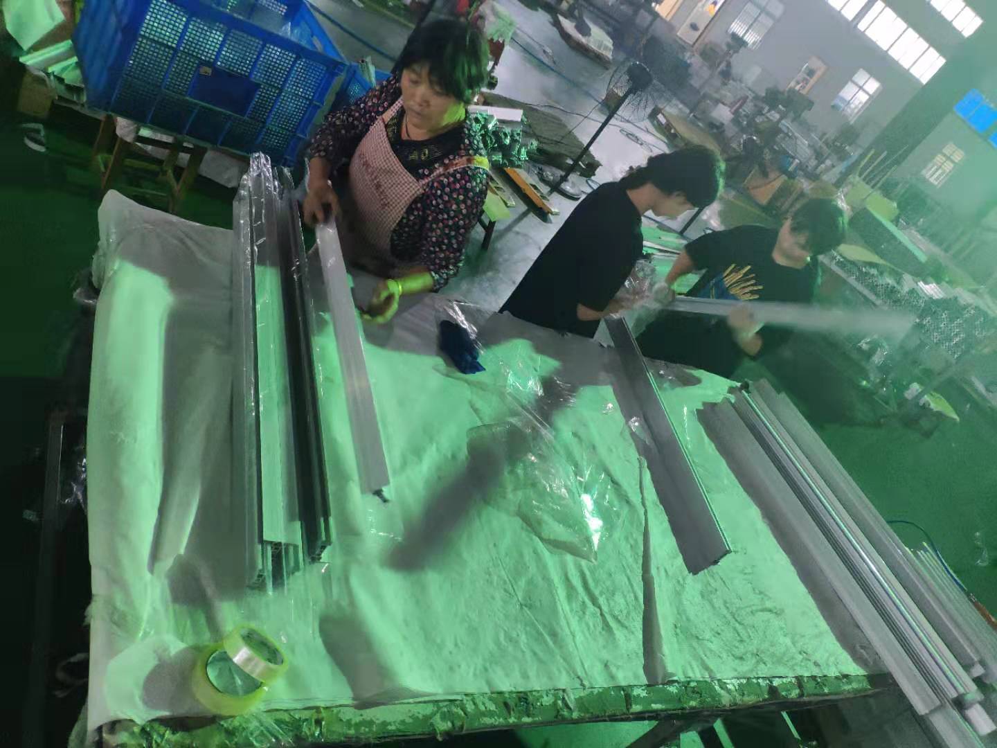 0.4mm-500mm Thickness Powder Coated Aluminum Extrusions Profiles For Tent