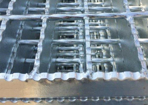 Buy cheap Hot Dipped Galvanized Platform Steel Grating Press Welded from wholesalers