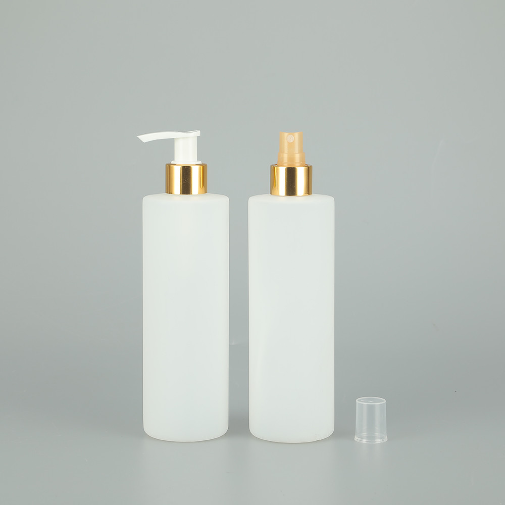 Smooth Round Transparent PET Plastic Spray Bottle Ideal For Daily Use With Classic Design