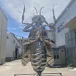 4.8m High Customized Mirror Polished Stainless Steel Bee Sculpture
