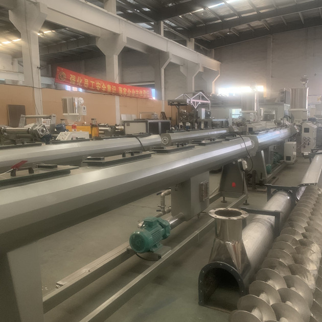 Fully Automatic PE 100kg/H Plastic Pipe Machine With ABB Inverter