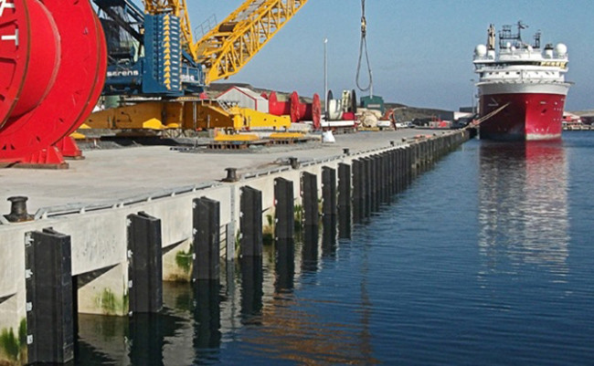 Reliable Protection Arch Rubber Fender Marine Infrastructure Customizable