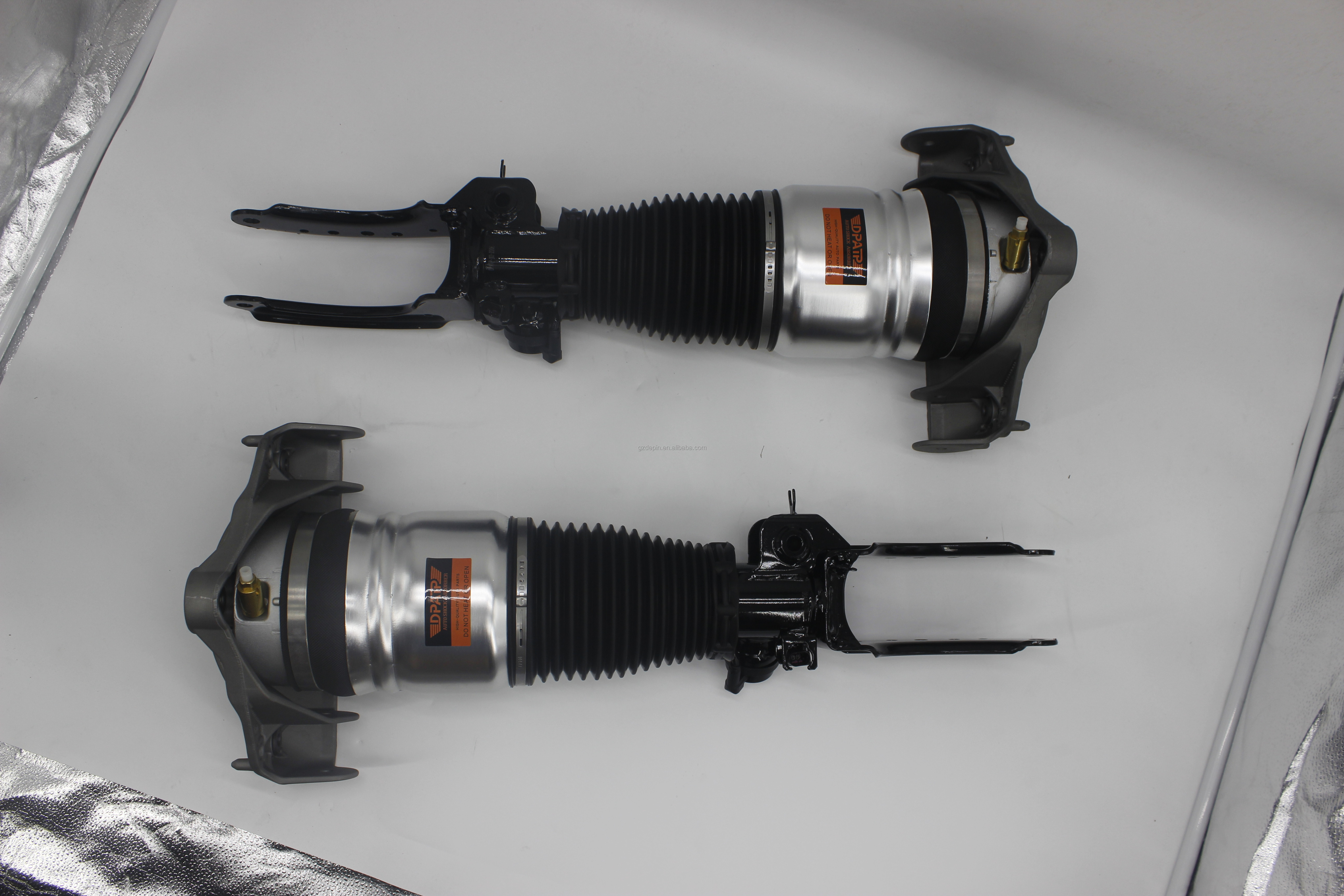 Land Rover Car Fitment Front Left Air Strut Shock Absorber for Porsche Cayenne Audi Q7 Volkswagen
