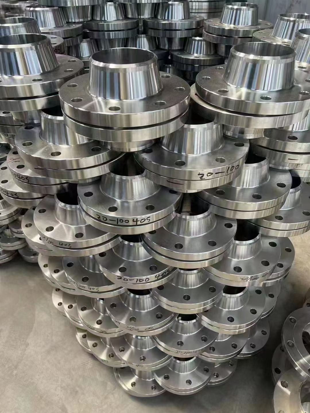 DN15-1200 Nickel Alloy Steel ASTM B564 Uns N06625 Inconel 625 Flange WN RF Flange ASME B16.5 Class 150 Industrial 1/2"-48