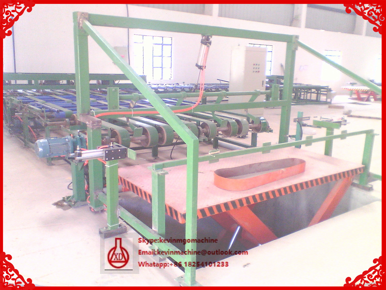 Landscape Orientation convey Sandwich Panel Machine , MGO Wall Panel Roofing Sheet Forming Machine
