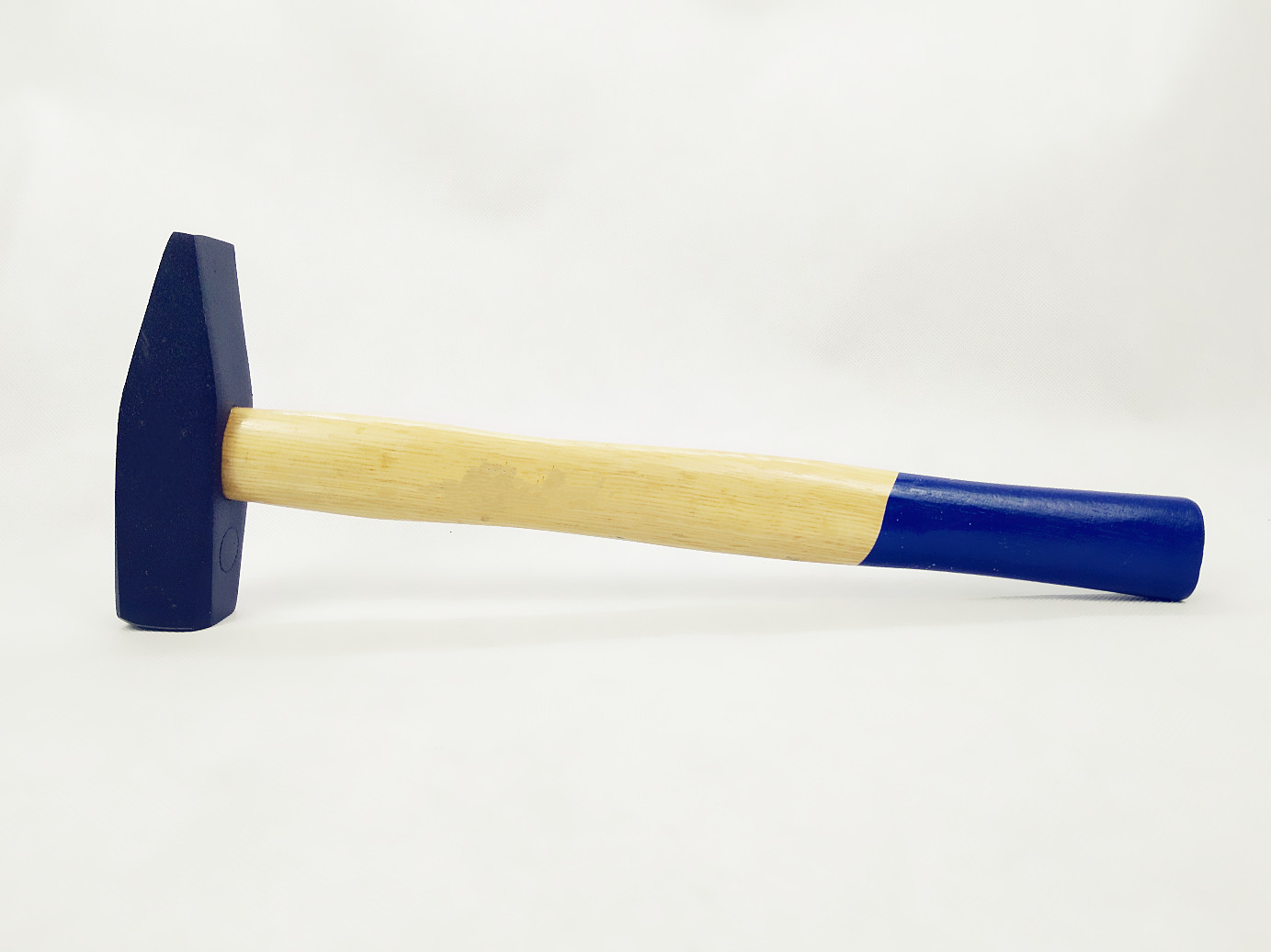 Hand working Tools 600G Carbon Steel Machinist Hammer with wooden handle