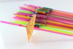disposable Characteristics of drinking straw for party in Fluorescence umbrella