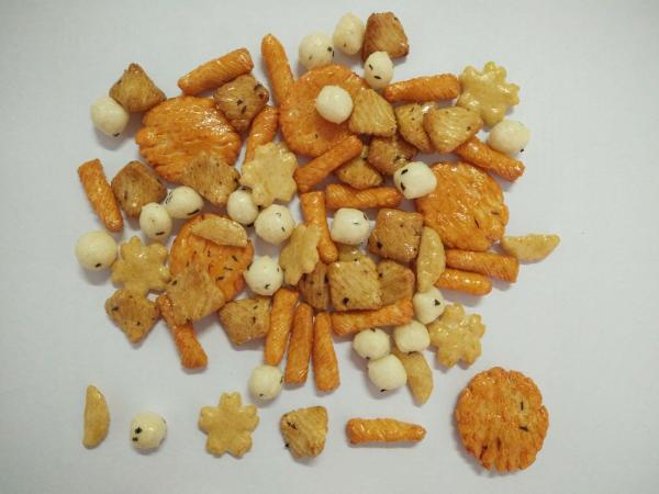 Buy cheap Seaweed Sesame Contained Mixed Shape Rice Crackers Various Flavors from wholesalers