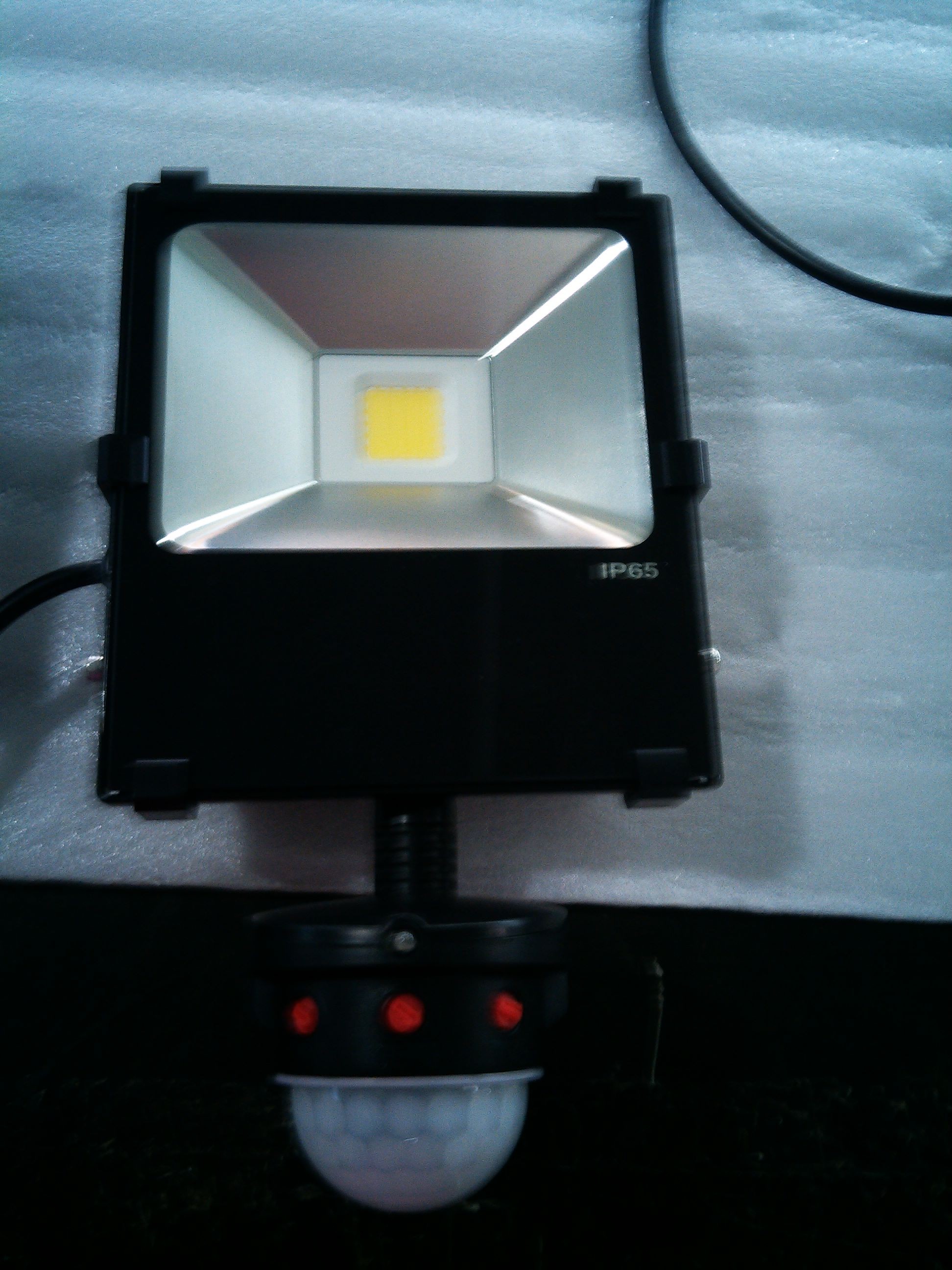 Aluminum Black High Power PIR Led Flood Light Outdoor With Sensor