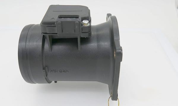 Buy cheap 1 Kg/H Resolution Pneumatic Flow Meter Thermal Type 058133471 For Audi A3 A4 A6 from wholesalers