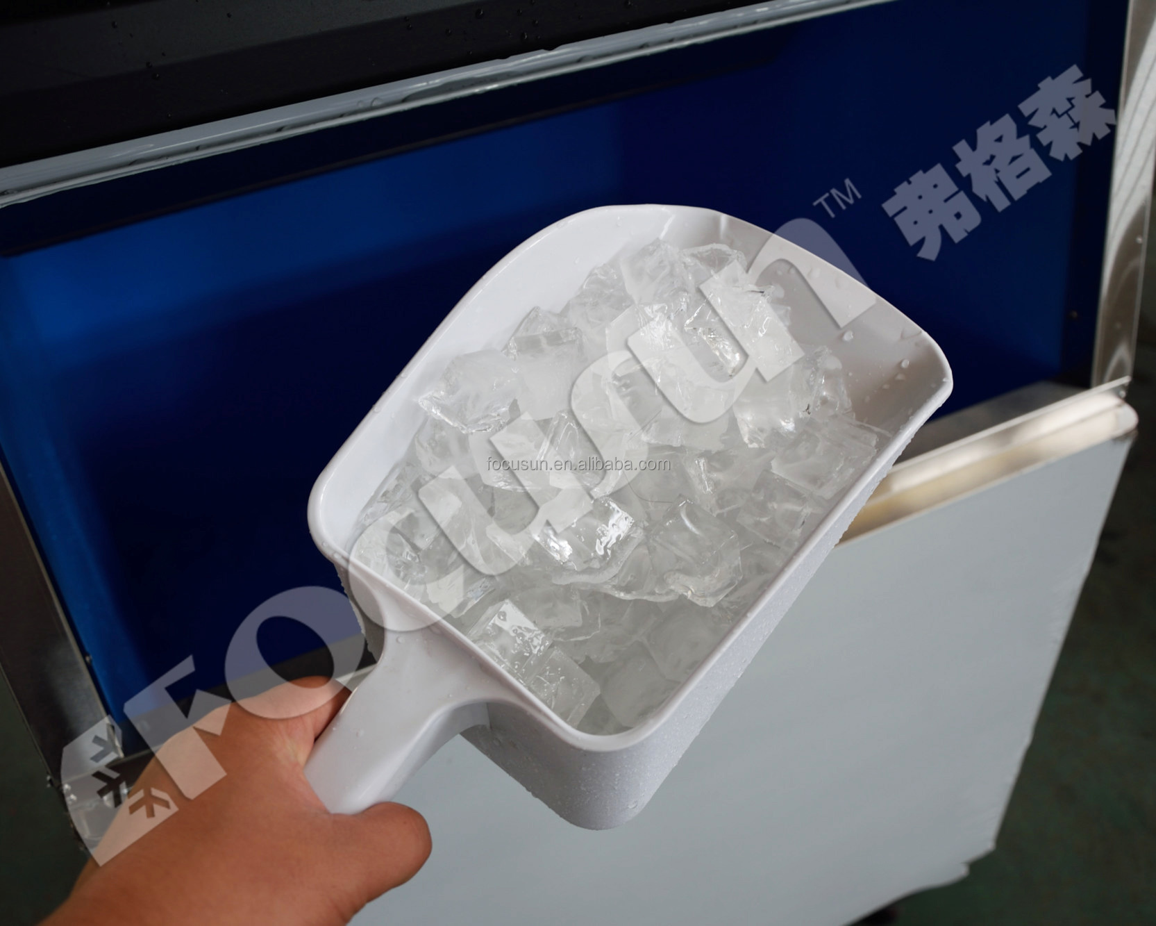 Human Consumption Cube Ice Machine with 225kg/24h Capacity and Copeland Compressor