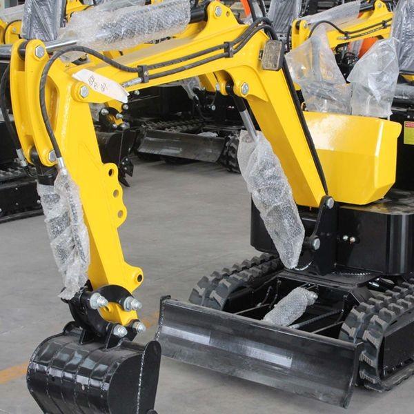 Buy cheap 7kw-7.5kw CE/EPA 0.8T Compact Crawler Excavator Mini Excavation Equipment from wholesalers