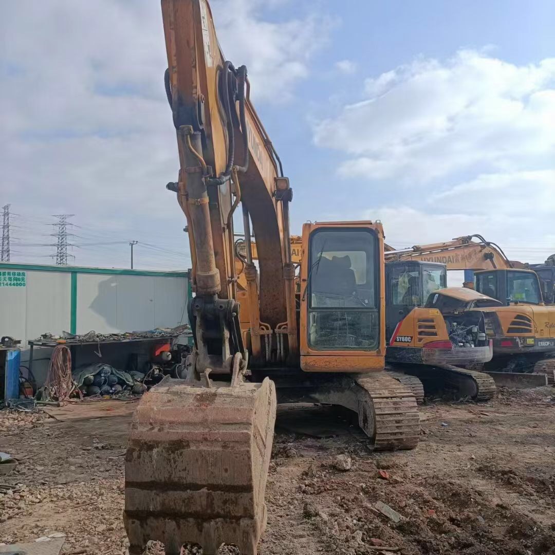 Korea Made Hyundai 110-7 Excavator Spare Parts 2019 Year Model with Low Working Hours