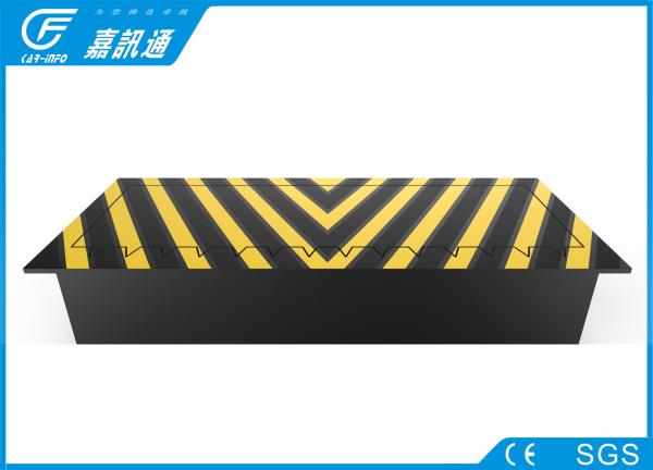 Electric Heavy Duty Security Road Blocker , Automatic Road Barriers Anti