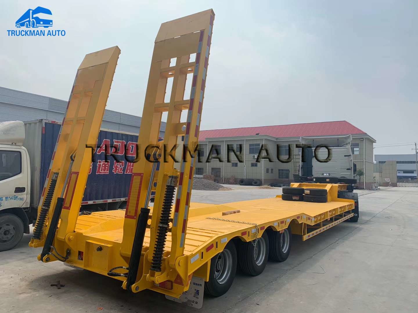 Flatbed 3 Axle 60 Tons Low Bed Semi Trailer With ABS Brake System